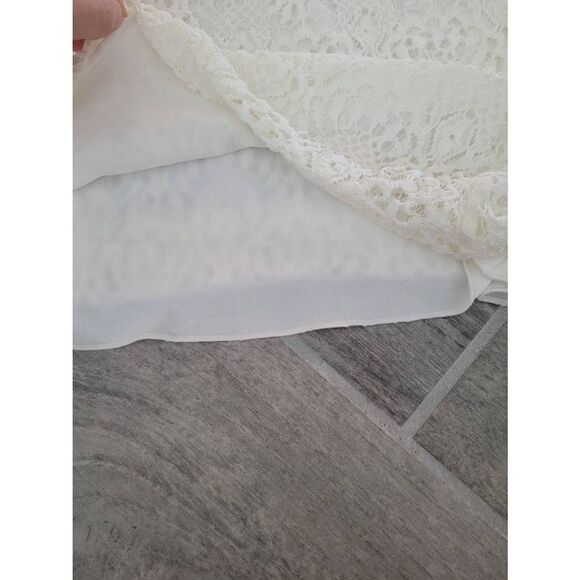 Boston Proper Crochet Off the Shoulder Top Size Small Cream/Off White Color - Picture 2 of 7